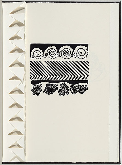 Artist: b'White, Robin.' | Title: b'Not titled (four shells above zigzag pattern over flowers).' | Date: 1985 | Technique: b'woodcut, printed in black ink, from one block' Artist: b'White, Robin.' | Title: b'Not titled (four shells above zigzag pattern over flowers).' | Date: 1985 | Technique: b'woodcut, printed in black ink, from one block'